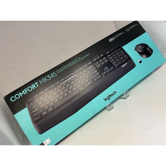 Logitech MK345 Wireless Combo with Full-Size Keyboard and Right-Handed Mouse